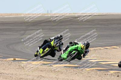 media/Apr-19-2025-CVMA (Sat) [[586b59ad56]]/Race 5-Amateur Formula Middleweight/